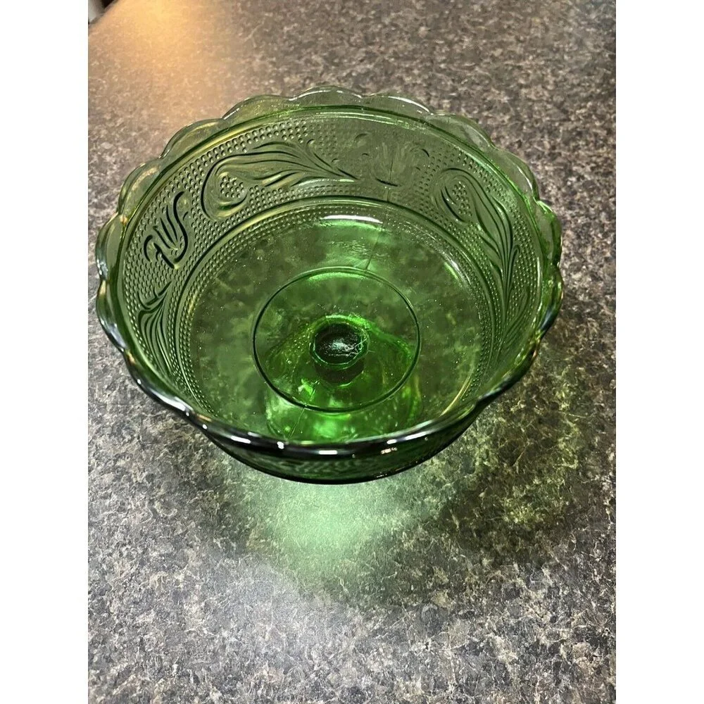 Vintage E O Brody Co Pressed Glass Candy Dish Emerald Green M600 Raised